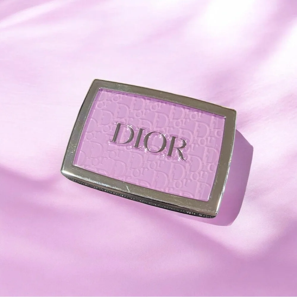 DIOR Rosy Glow Powder Blush 063 Pink Iac - a pearlescent lilac